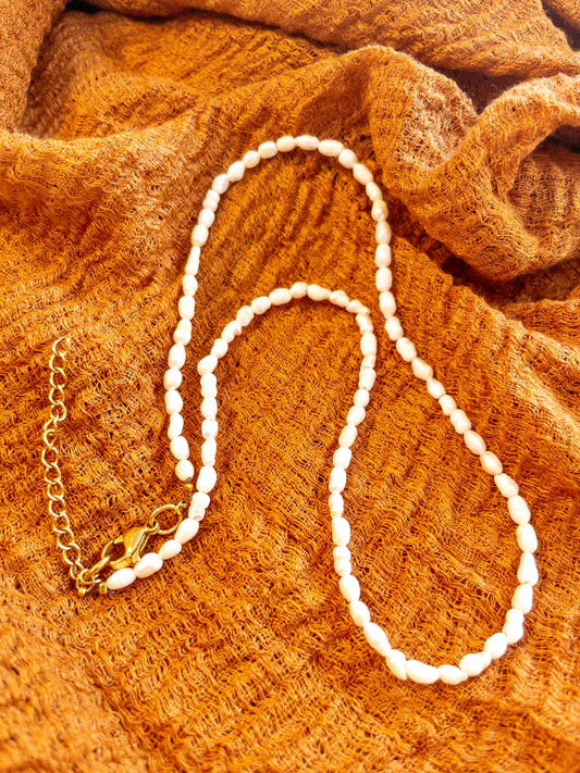 freshwater pearls necklace